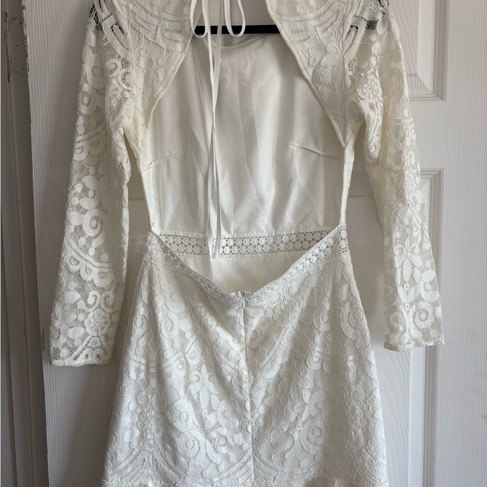 Elegant White Lace Dress